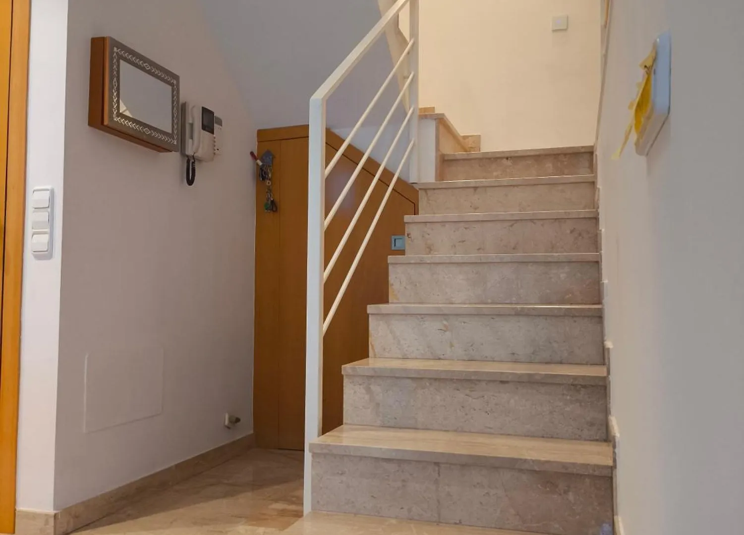 Habitacion Doble Con Bano Privado Y Desayuno Incluido Viladecans Homestay
