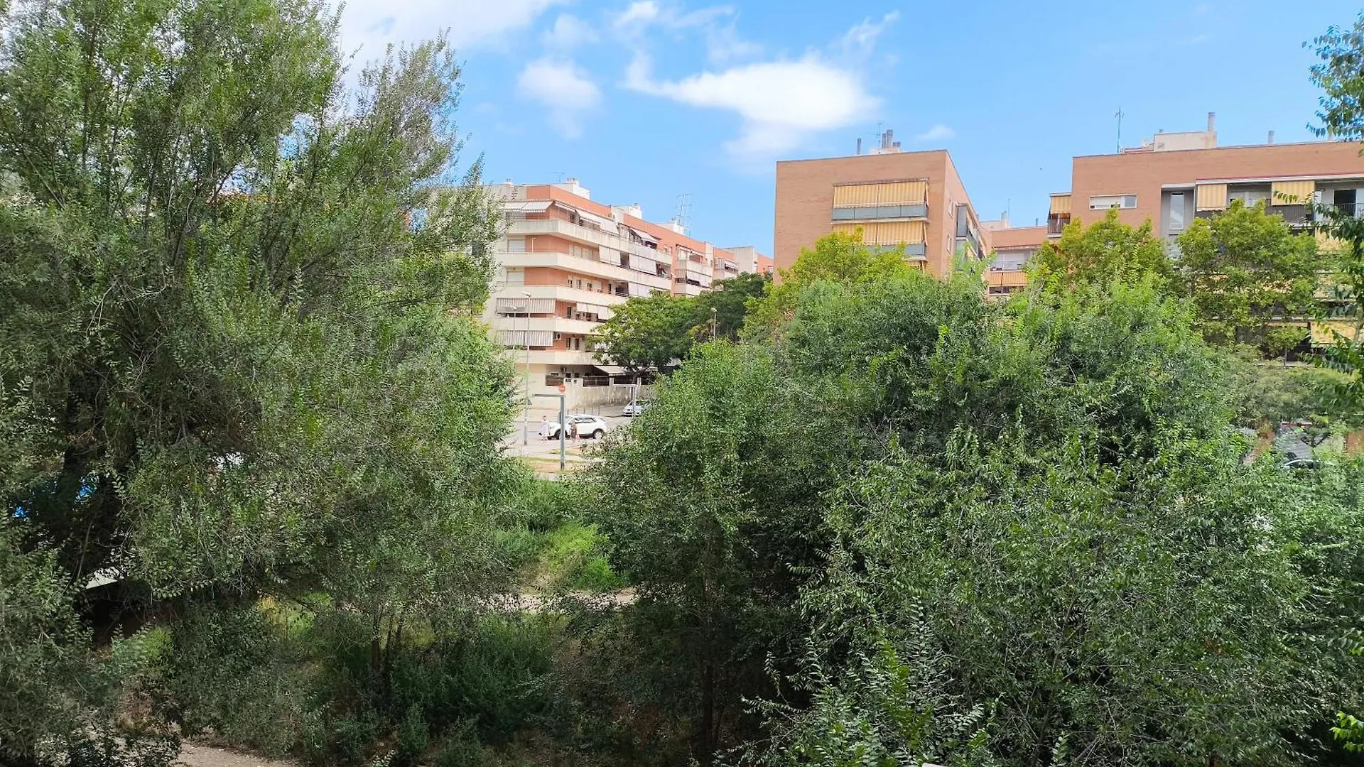 Habitacion Doble Con Bano Privado Y Desayuno Incluido Viladecans Homestay
