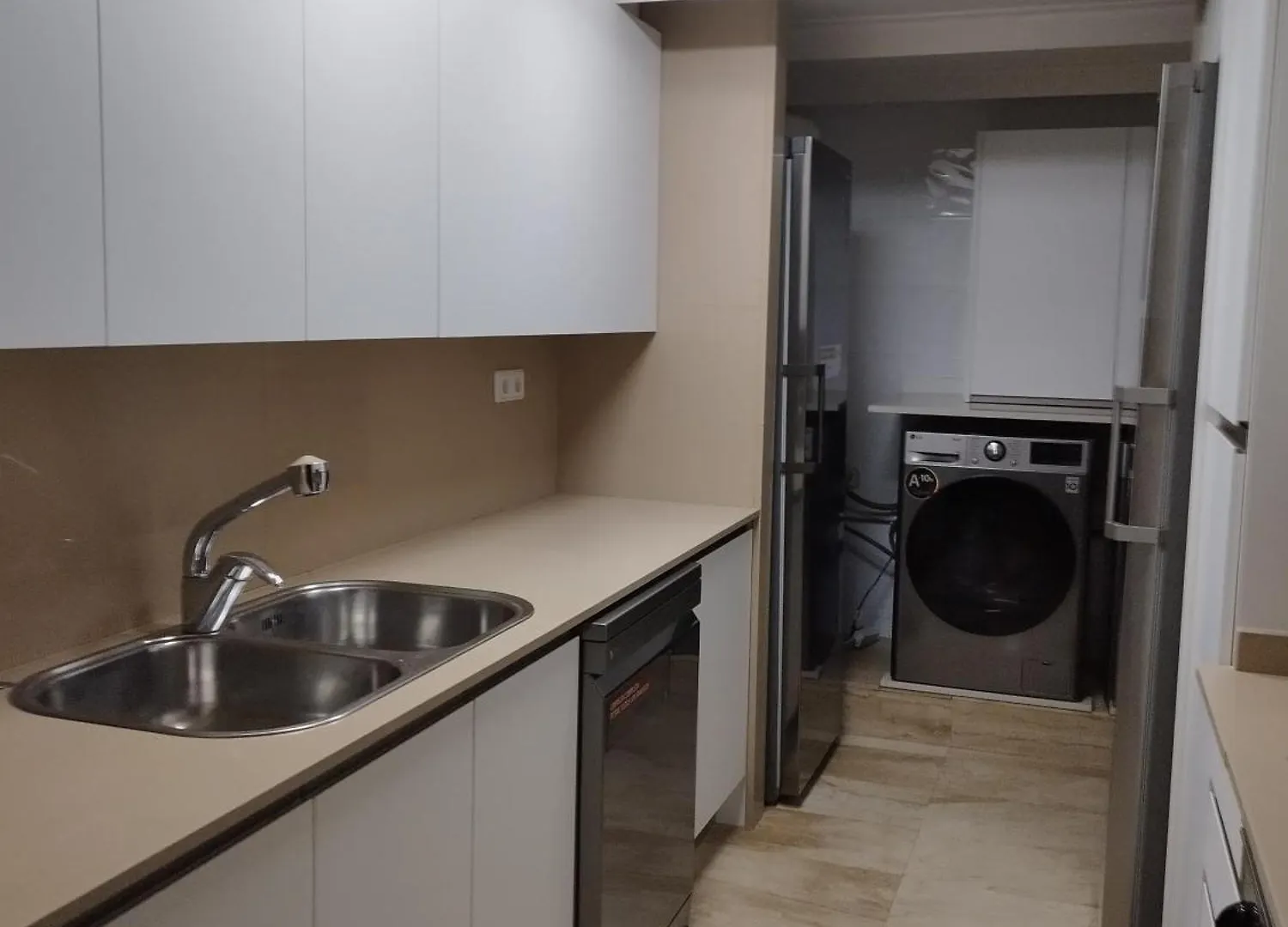 Homestay Habitacion Doble Con Bano Privado Y Desayuno Incluido Viladecans