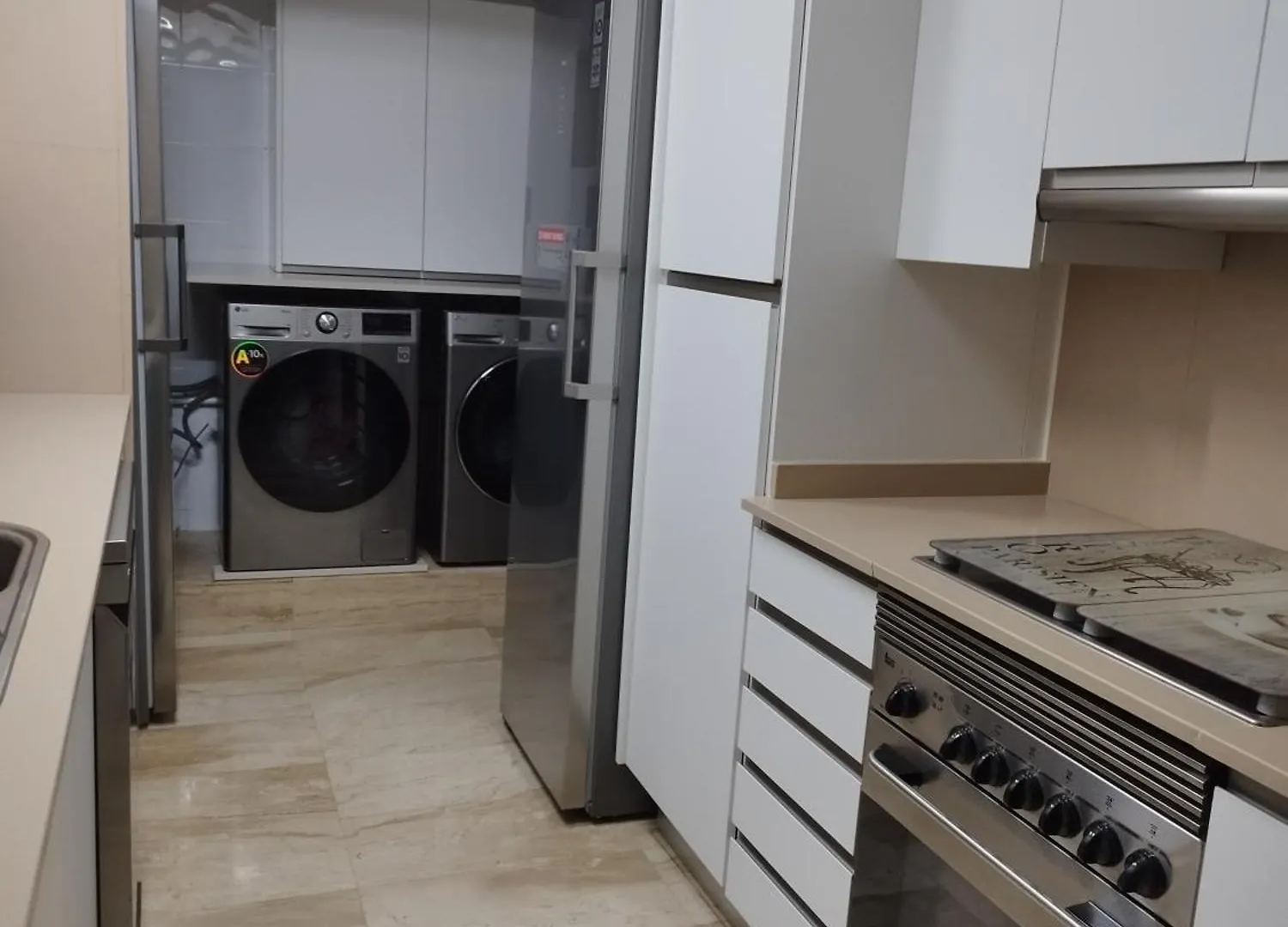 Homestay Habitacion Doble Con Bano Privado Y Desayuno Incluido Viladecans